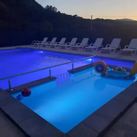 Vikendica, Bazen, Sedrvan, Rafting Na Uni, Quad * Bihac