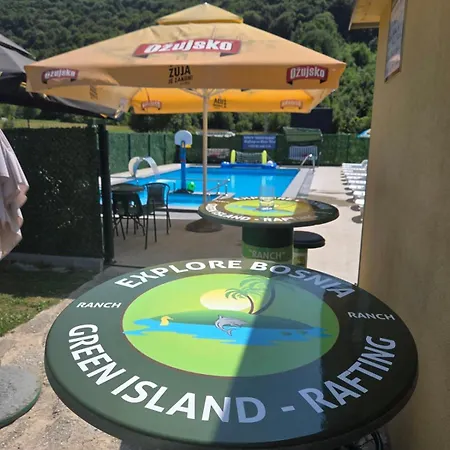 Vikendica, Bazen, Sedrvan, Rafting Na Uni, Quad Bihac