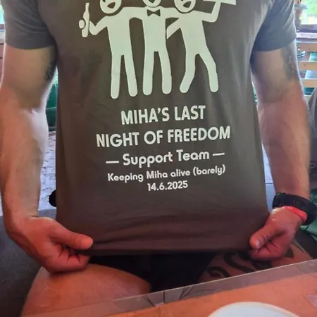 Vikendica, Bazen, Sedrvan, Rafting Na Uni, Quad Holiday home