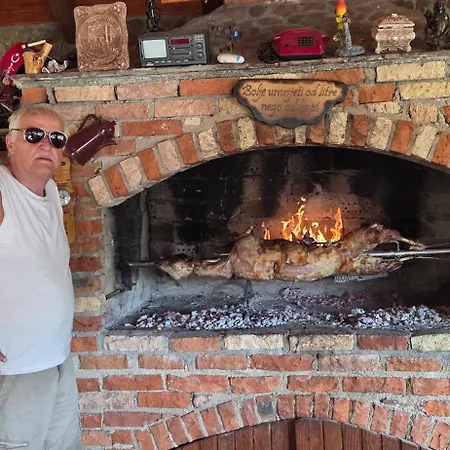 Holiday home Vikendica, Bazen, Sedrvan, Rafting Na Uni, Quad *